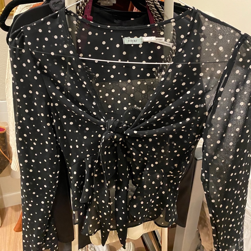 Black and white polka dot top